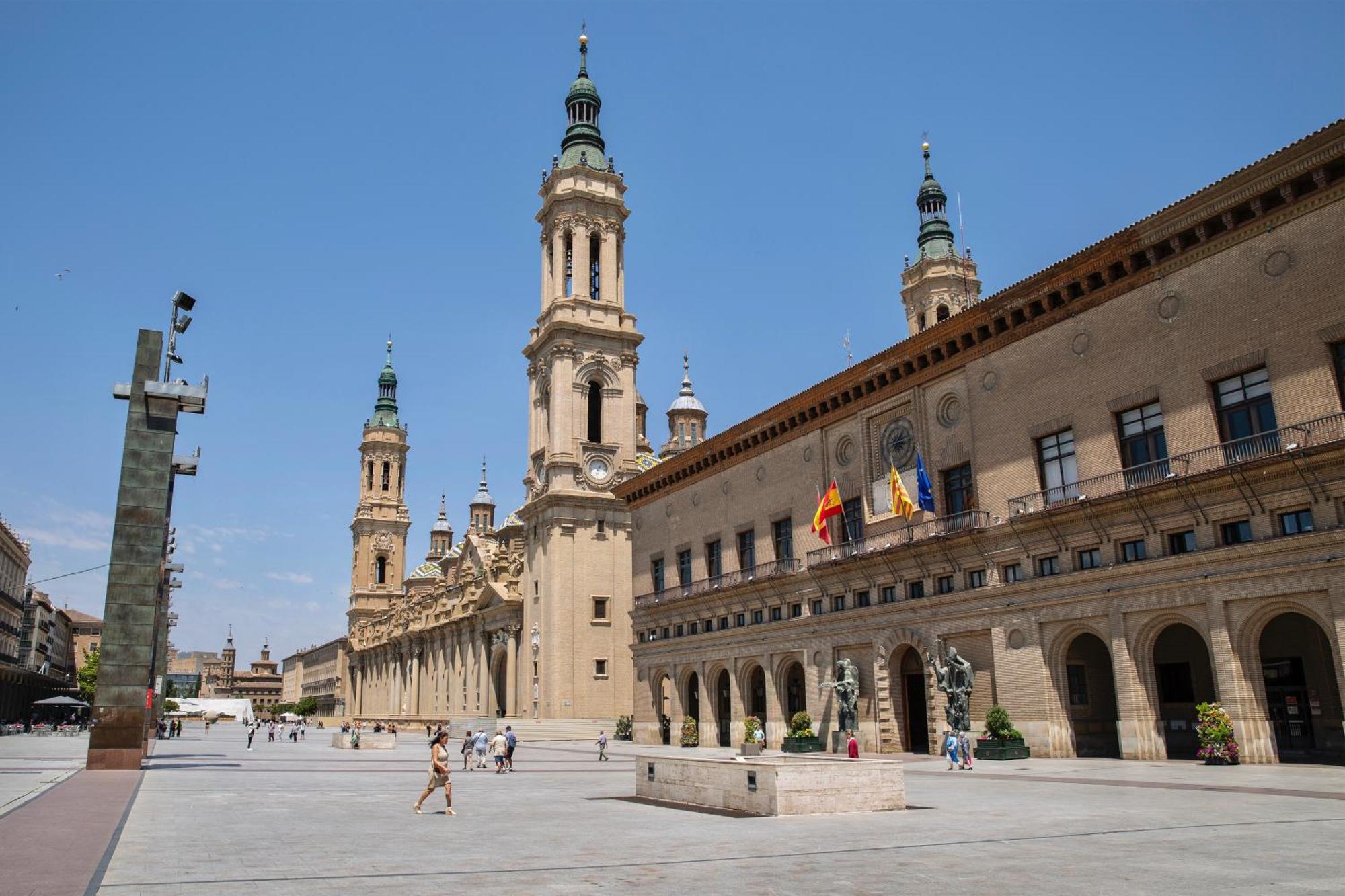 Lc Las Armas Zaragoza Eksteriør billede
